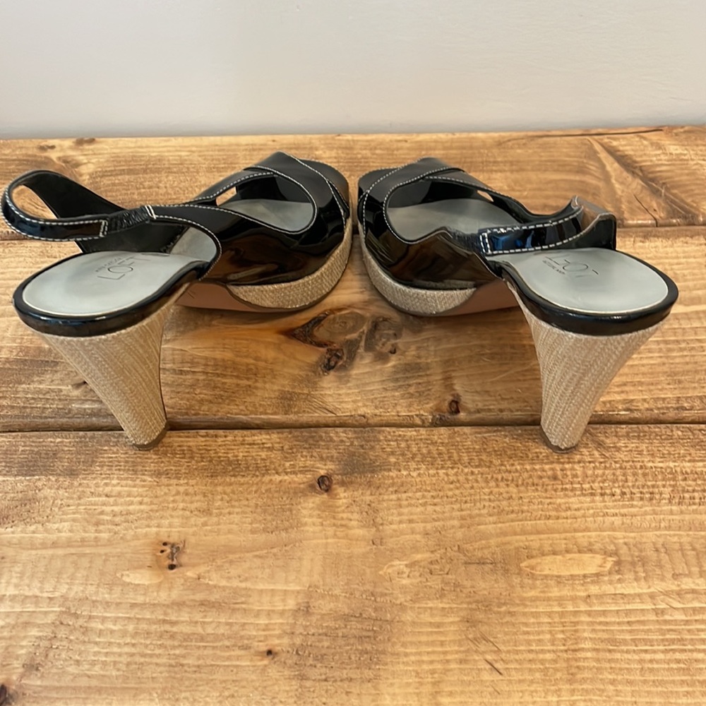Ann Taylor Loft Sandals Heels Size 6 black patent leather platform shoes - Picture 4 of 5
